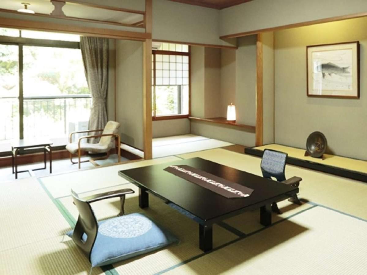 雄之铺长乐园酒店 松江市 外观 照片